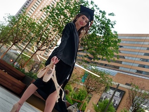 Alexy Garza - Senior Pictures - Apr 30th 2022 - 54